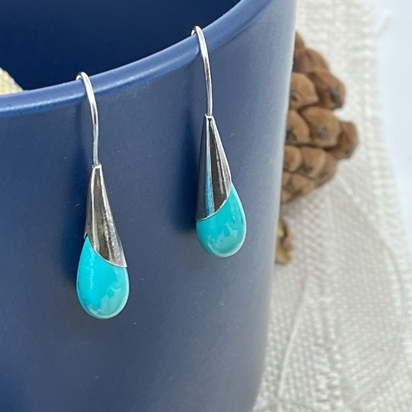 Vintage 925 Sterling Silver and Turquoise Teardrop Earrings - Picture 10 of 12